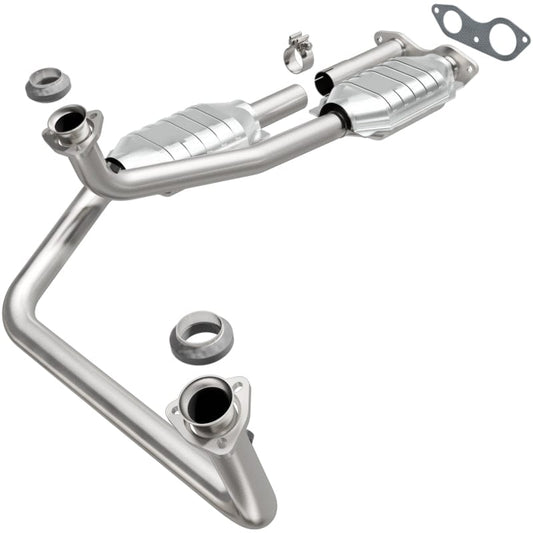 MagnaFlow Converter Direct Fit California Grade 96-00 GM Tahoe/Yukon/Escalade 5.7L Magnaflow